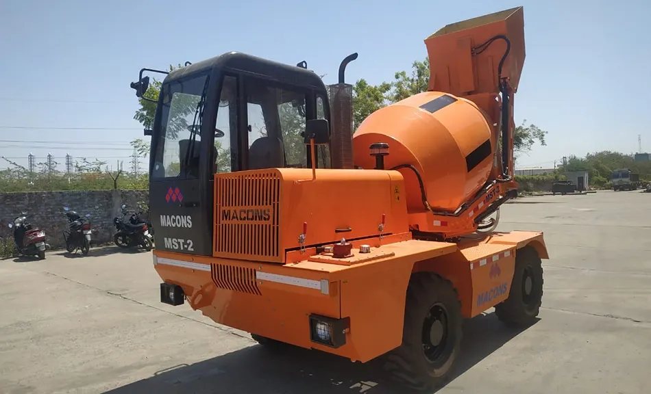 SELF LOADING CONCRETE MIXER